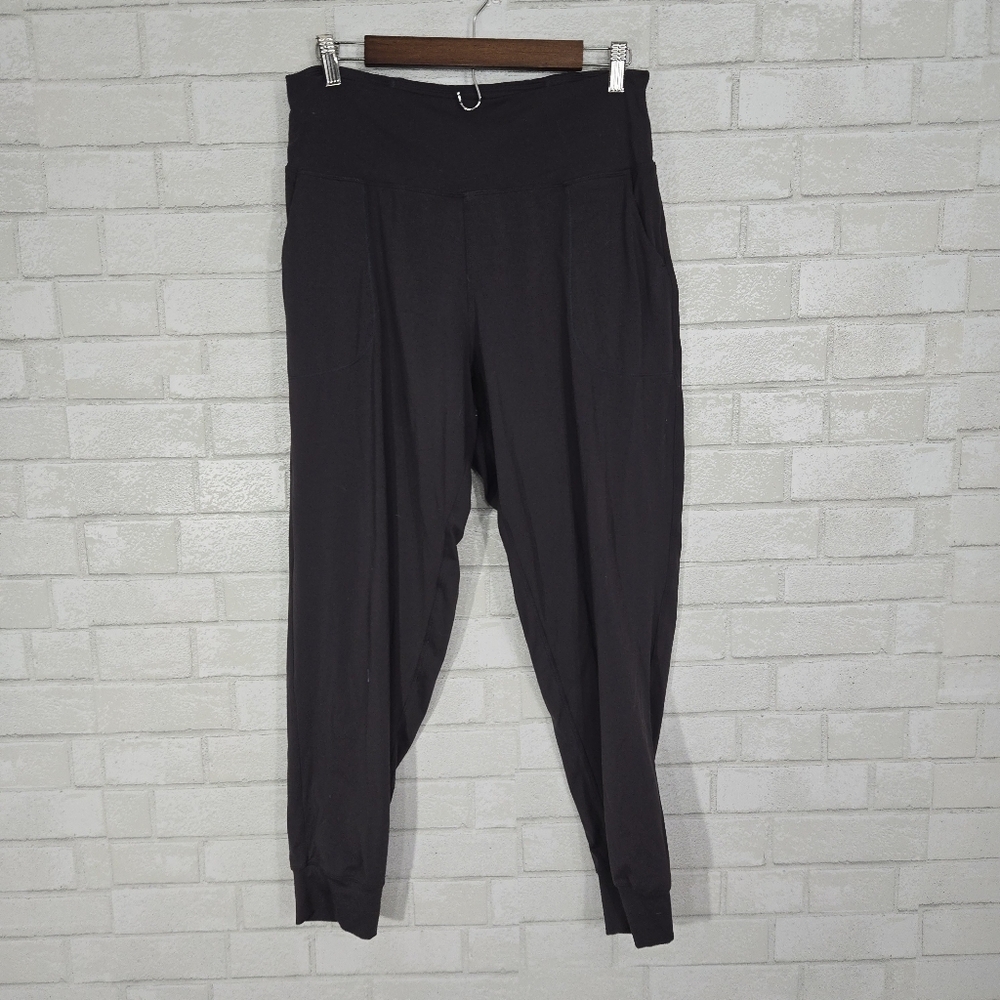 Oalka gray jogger pants